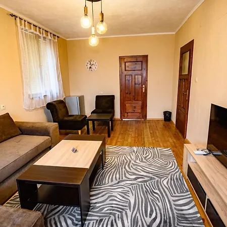 Lalev בית הארחה 3*